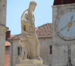 Statue of St. Lawrence on main square in Trogir
